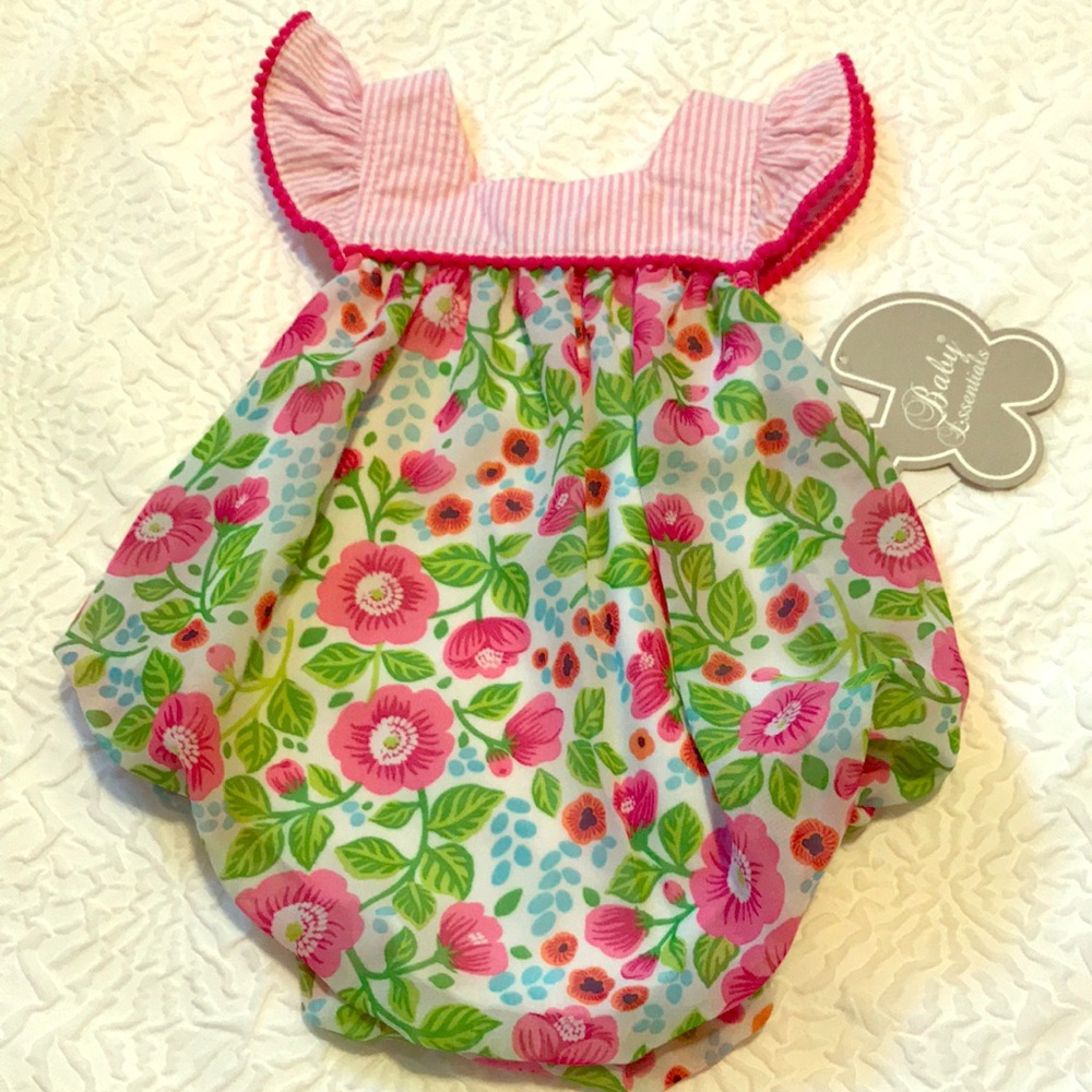 Baby floral romper 🌸